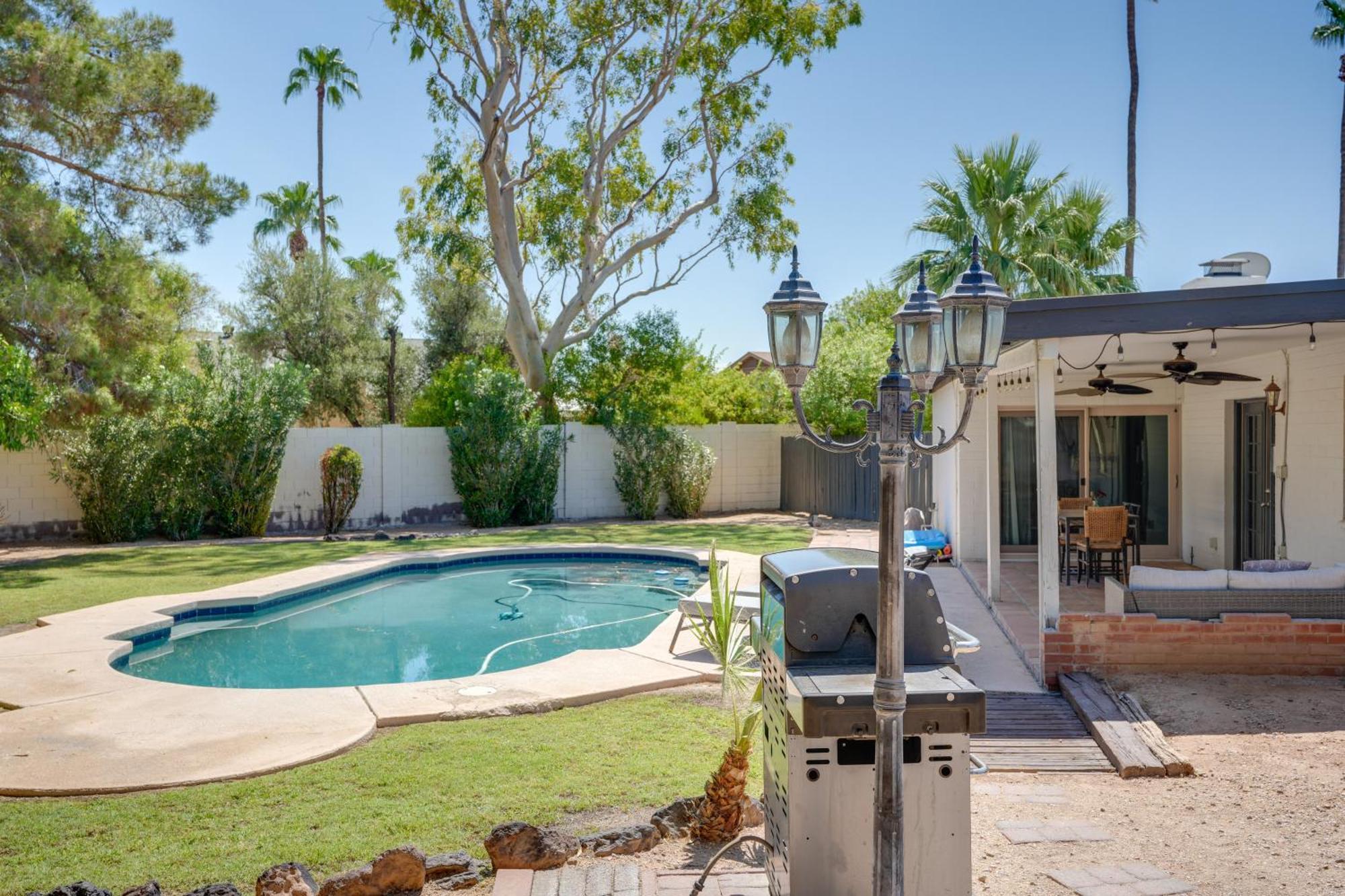 Phoenix Home With Pool About 10 Mi To Camelback Mtn Exterior photo
