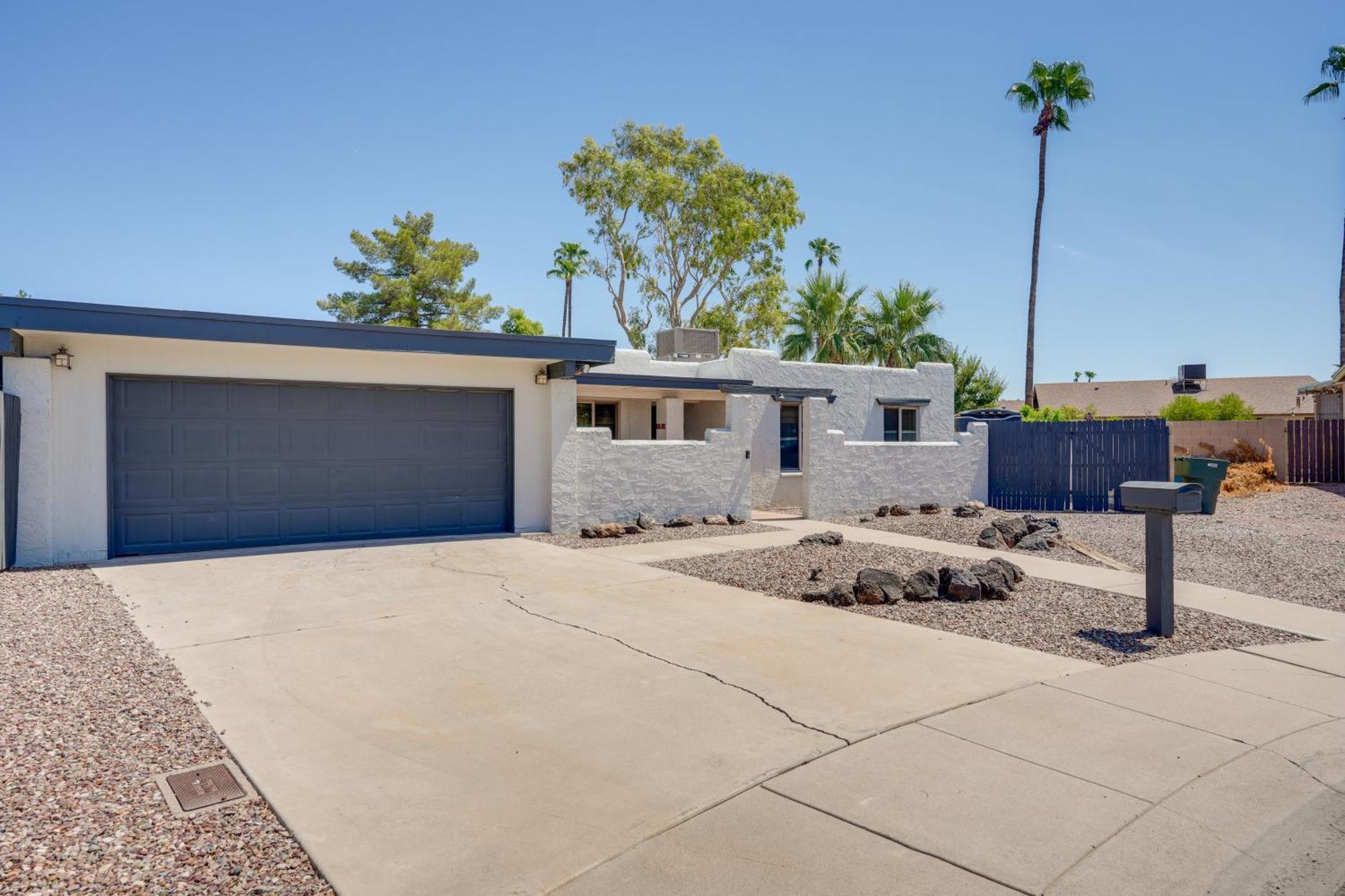 Phoenix Home With Pool About 10 Mi To Camelback Mtn Exterior photo